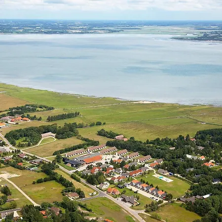 Cxxiii Semesterbostad