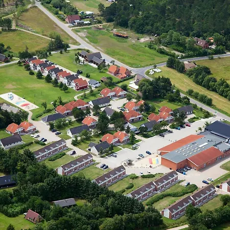 14 Person On A In Bl Vand Feriehus